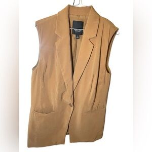Women's Tan Sleeveless Blazer Vest